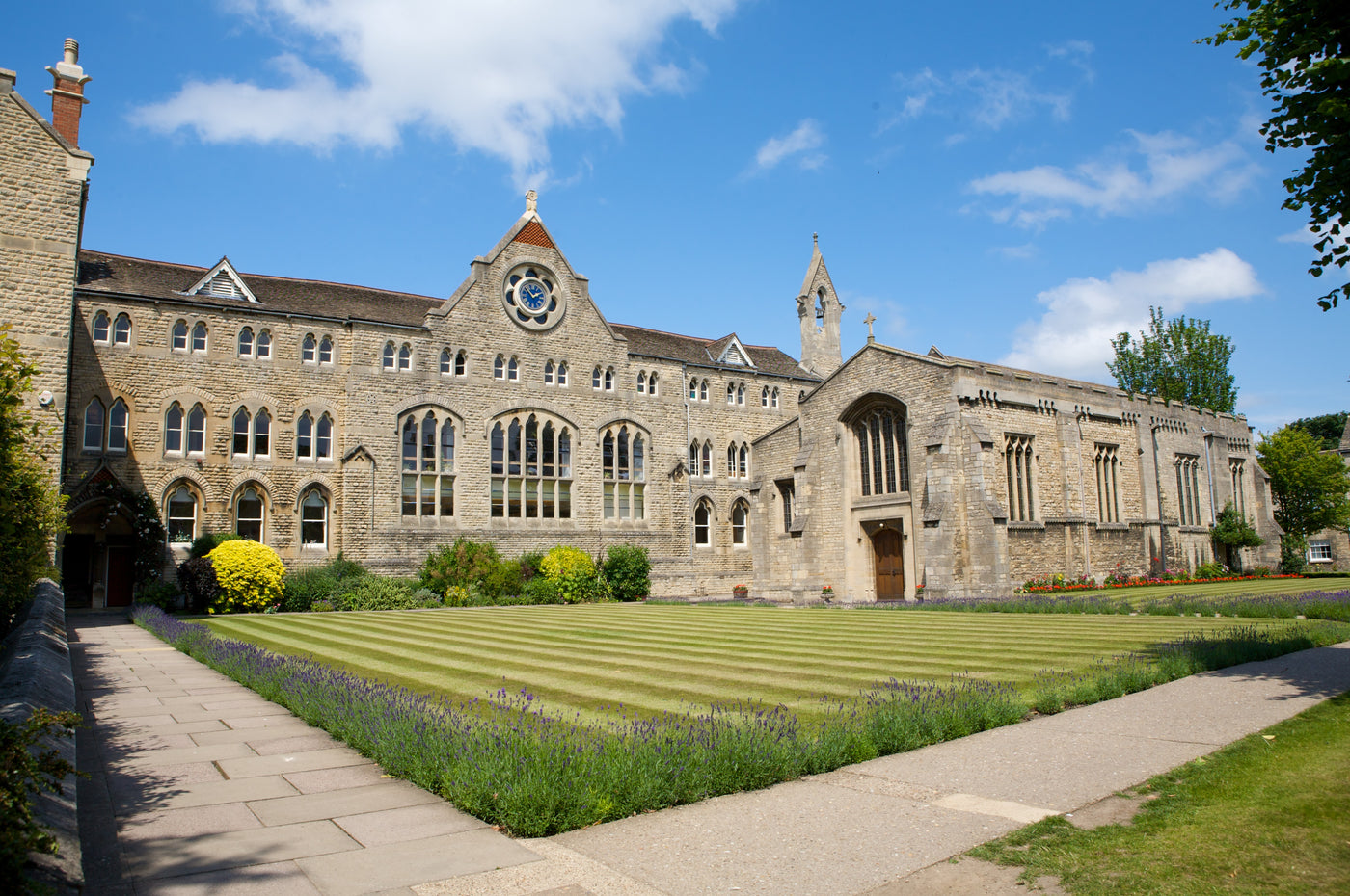 STAMFORD SCHOOL