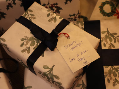 Christmas Gift Tags - Mistletoe