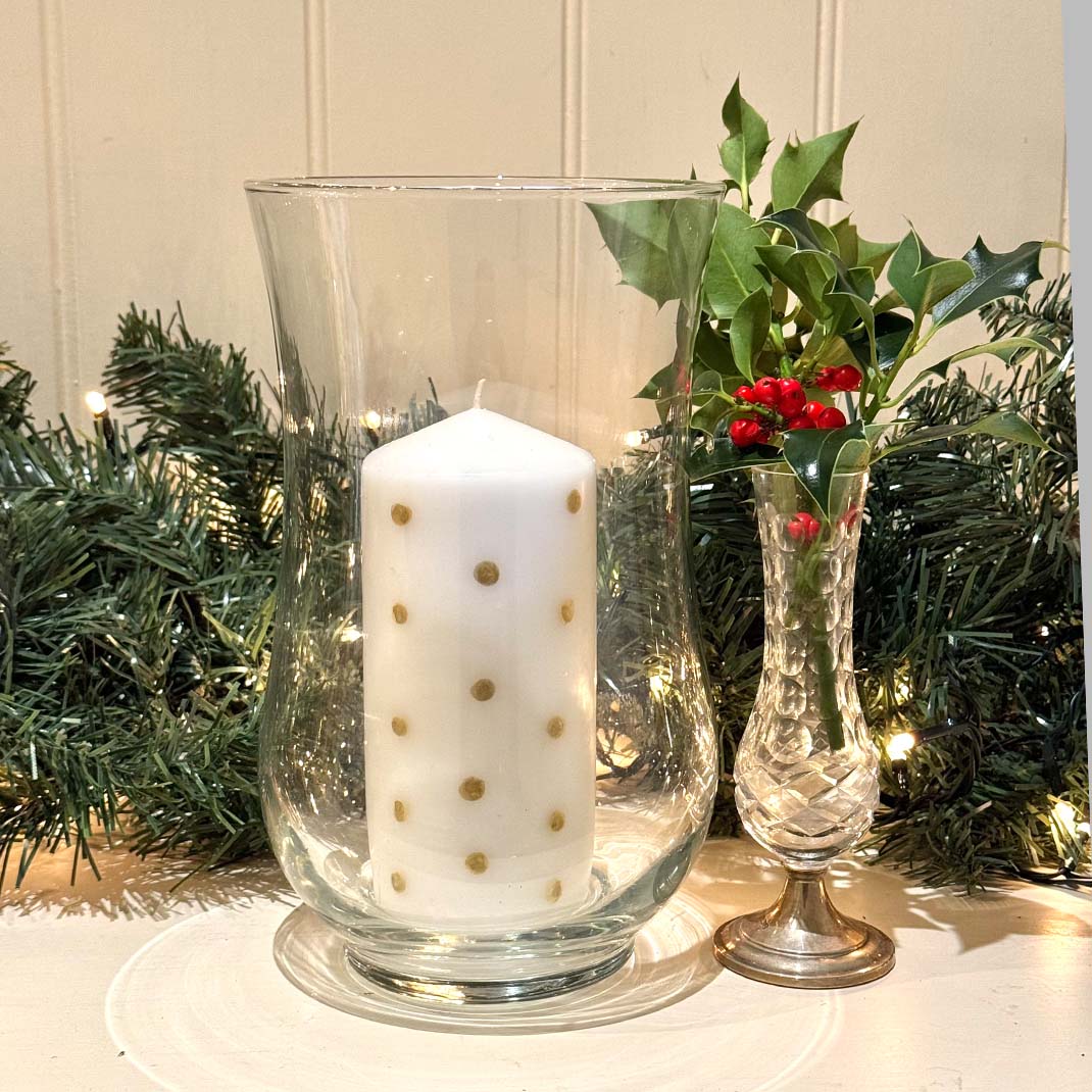 HAND PAINTED CHRISTMAS CANDLES - GOLD SPOTTY PILLAR CANDLES