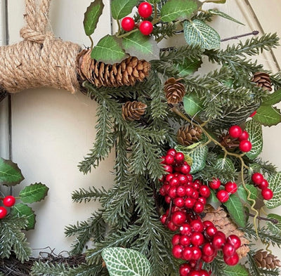 Christmas Humby Wreath
