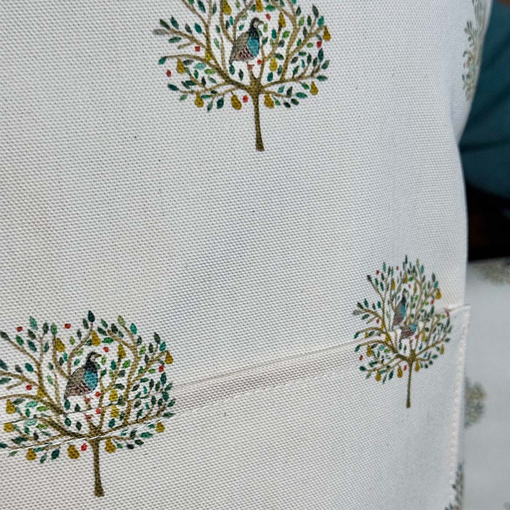 Christmas Apron - Partridge in a Pear Tree