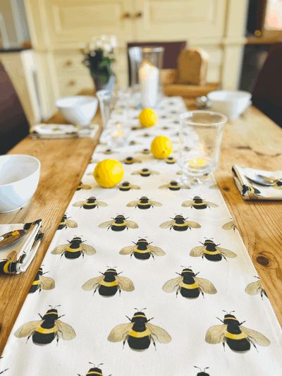 Table Runners - Bee